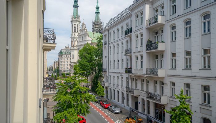 Leilighet i historisk bygård til salgs Warszawa, Mazovia