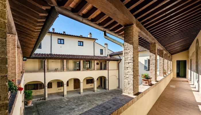Lägenhet i historisk byggnad till salu Pisa, Toscana
