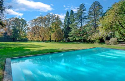 Historisk villa till salu 21019 Somma Lombardo, Lombardiet	, Tomt