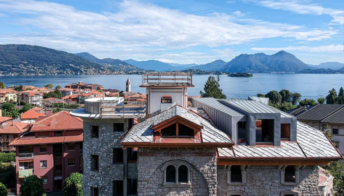 Historisk villa til salg Baveno, Piemonte,  Italien