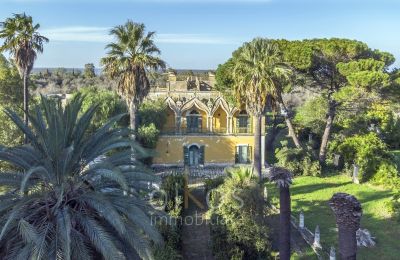 Historische Villa kaufen Mesagne, Apulien:  Außenansicht