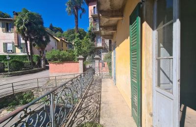 Landhus til salg Magognino, Piemonte, Balkon