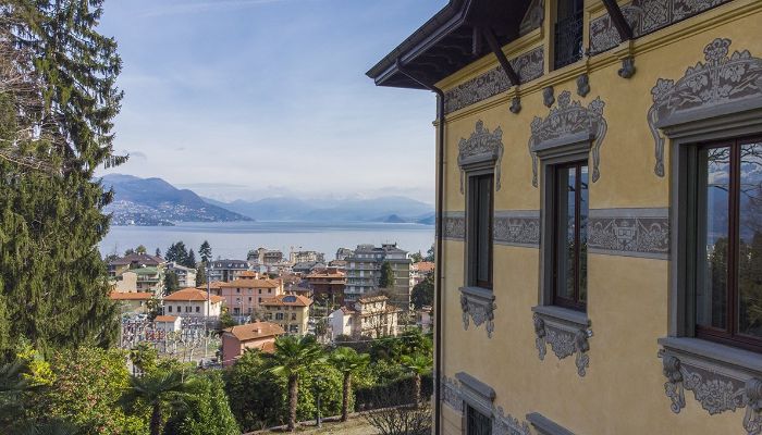 Historisk villa til salg 28838 Stresa, Piemonte,  Italien