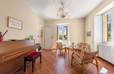 Historische villa te koop 28824 Oggebbio, Piemonte:  