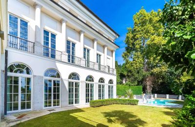 Historische villa te koop Belgirate, Piemonte:  