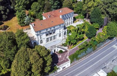 Historische villa te koop Belgirate, Piemonte:  