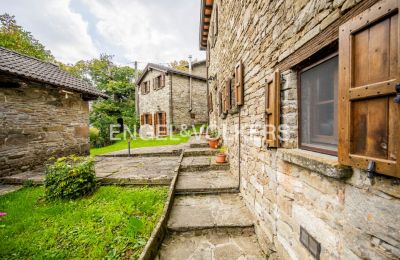Landsted til salgs Solignano, Emilia-Romagna, Giardino