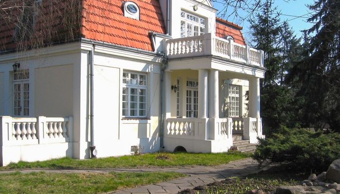 Historisk villa til salg Piastów, Mazovien