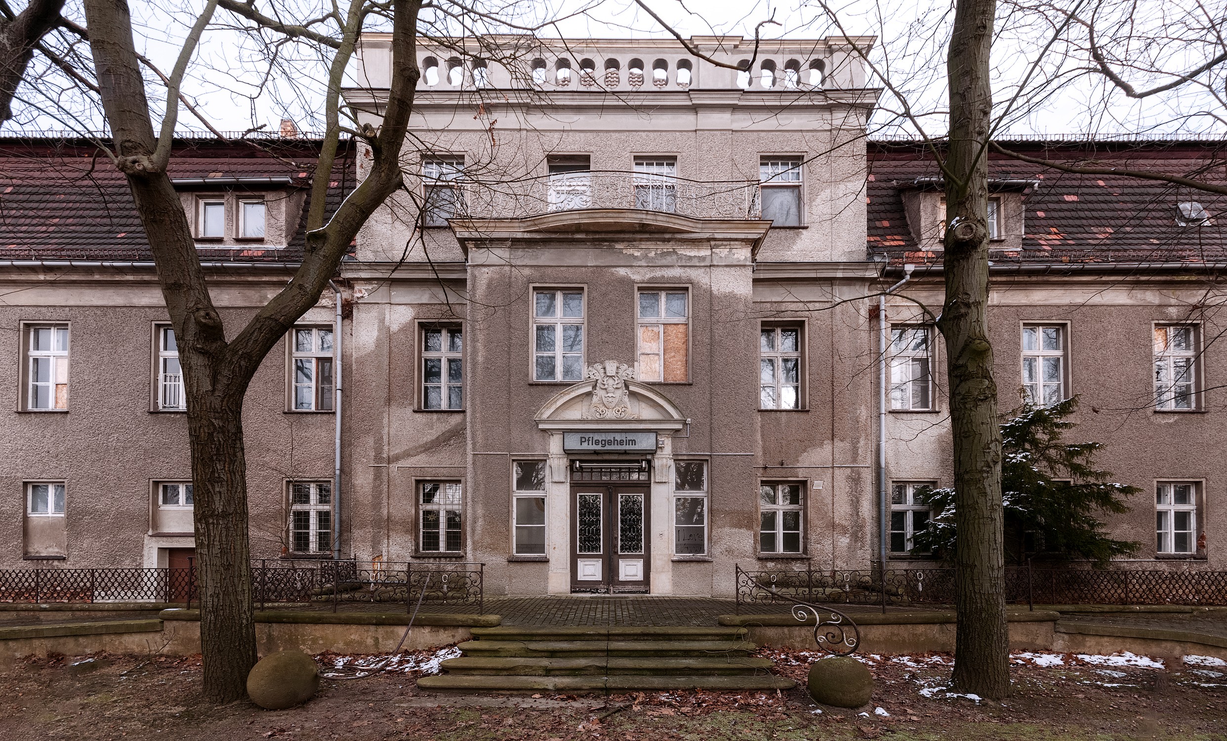 Abenteuer Schnäppchenimmobilie Brandenburger Gutshaus für 60.000 Euro