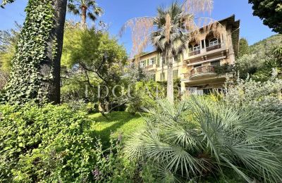Lejlighed på slot til salg Menton, Provence-Alpes-Côte d'Azur, Udvendig visning