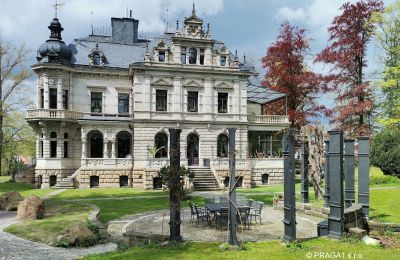 Historische Villa kaufen Ústecký kraj:  Außenansicht