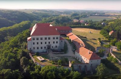 Burg te koop Jihomoravský kraj:  Buitenaanzicht