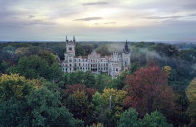 Hoffnung für Polens prominente Schlossruine in Koppitz