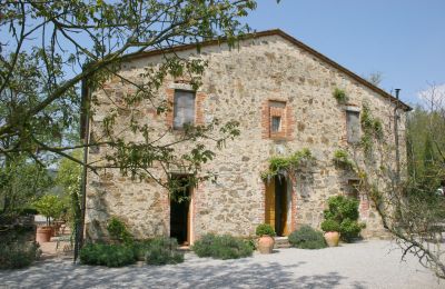 Landhaus kaufen Arezzo, Toskana:  RIF2262-lang5#RIF 2262 Ansicht Haupthaus