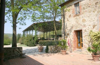 Landhaus kaufen Arezzo, Toskana:  RIF2262-lang14#RIF 2262 Ansicht Innenhof