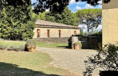Historisk villa till salu Siena, Toscana:  RIF 2937 Blick auf Anwesen