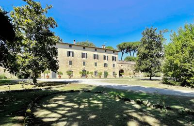 Historische villa te koop Siena, Toscane:  Buitenaanzicht