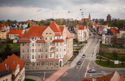 Historische Villa kaufen Dzierżoniów, Henryka Sienkiewicza 4, Niederschlesien:  Drohne