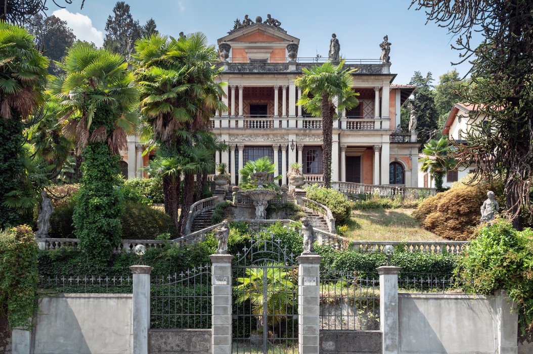 Palæer ved Maggioresøen: Villa Eden i Meina, Meina