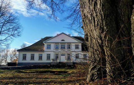  - Herrenhäuser Lettland: Pūres muižas pils