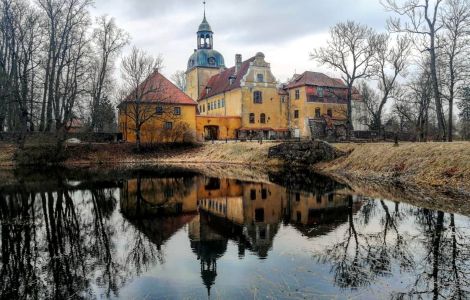 Straupe, Lielstraupes pils - Schloss Lielstraupe in Lettland