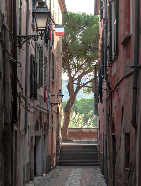 Albenga, Vico dell'Annona - Altstadt in Albenga