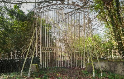  - Château in der Normandie: Eingangsportal