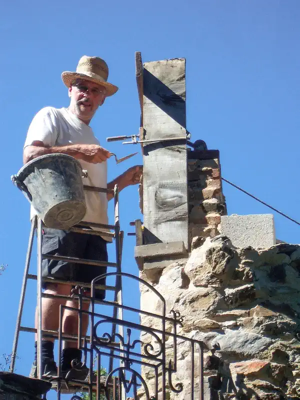 Historische Mühle Frankreich, Sanierung Ecktürmchen