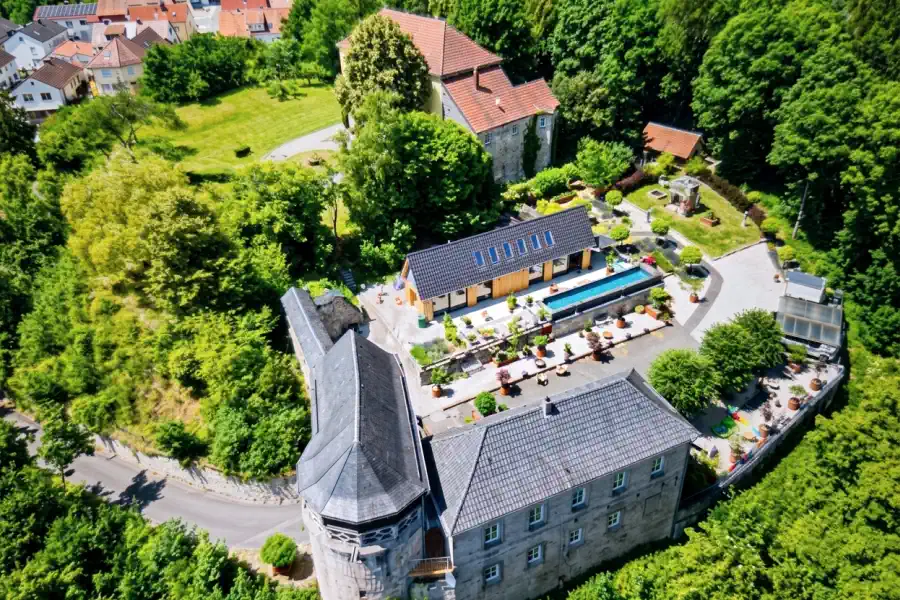 Burg Theisenort in Küps, Luftansicht