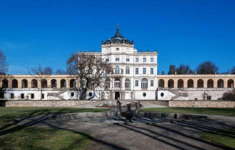 Ploskovice, Ploskovice - Schloss in Ploskovice