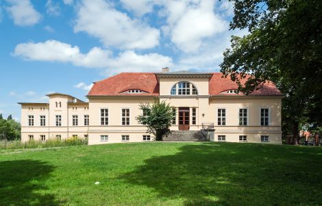 Groß Machnow, Dorfstraße - Gutshaus Groß Machnow