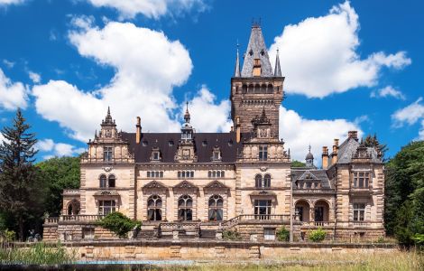 Hummelshain, Am Neuen Schloss - Jagdschloss Hummelshain (Neues Schloss)