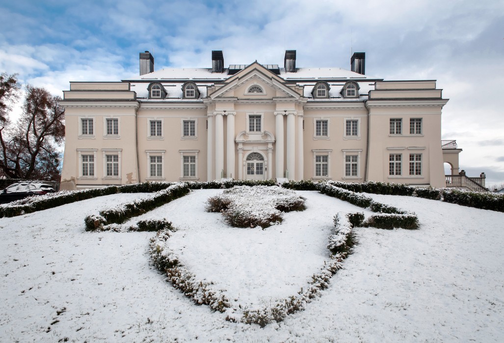 Palast in Komierowo, Kujawien-Pommern, Komierowo