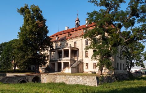 - Palast in Sokolniki (Wättrisch), Niederschlesien