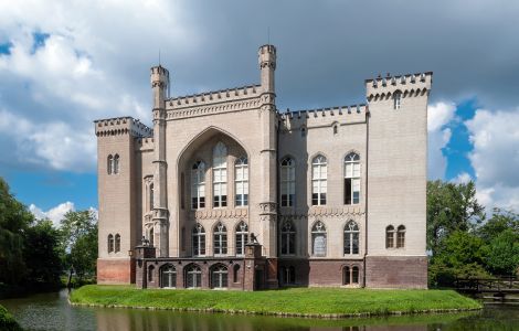 Kórnik, Zamkowa - Schloss Kórnik, Großpolen