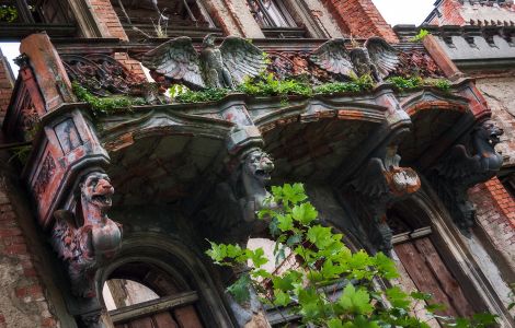 Hohenlandin, Schlossstraße - Schloss  Hohenlandin, Uckermark (Ruine)