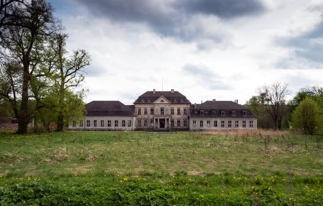 Prötzel, Am Park - Barockschloss in Prötzel, Märkisch Oderland