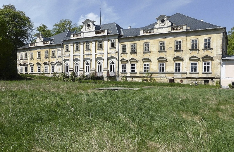 vastgoedaanbiedingen in Tsjechische Republiek Midden-Bohemen