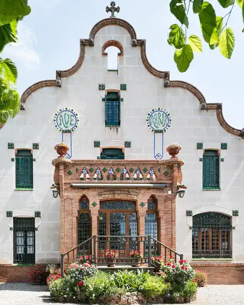Schloss kaufen Spanien