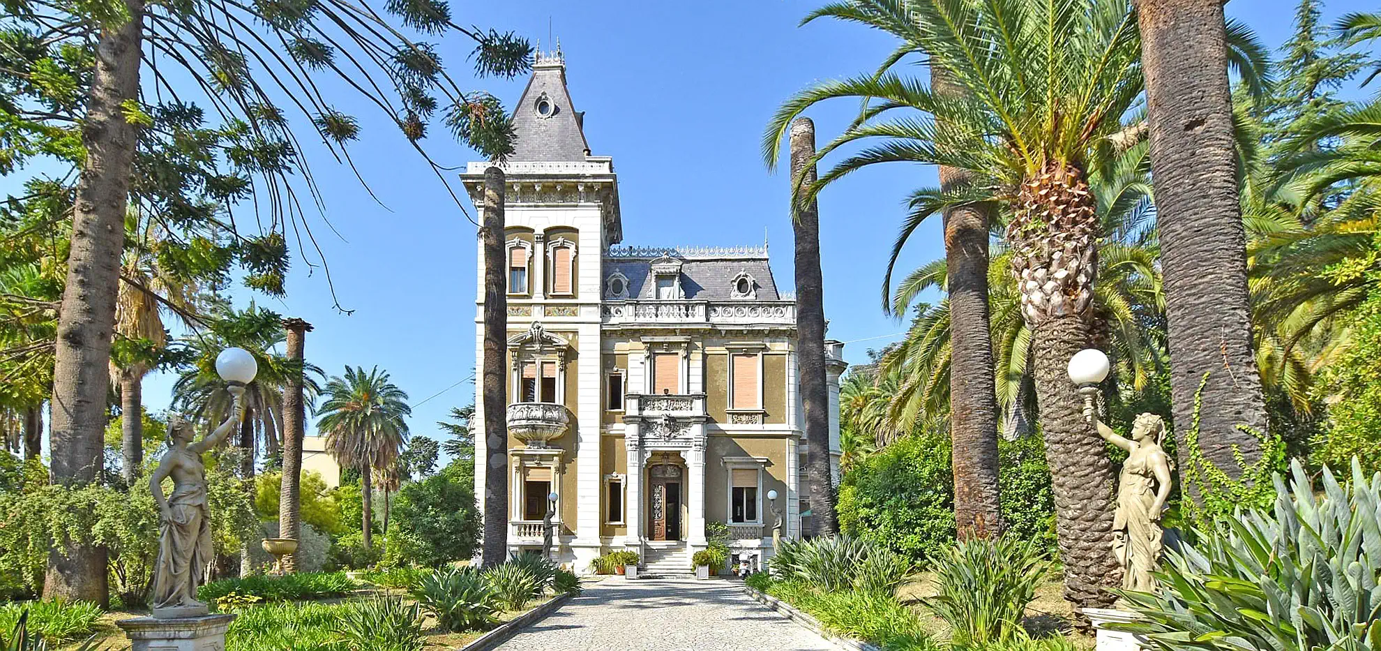 Historische Luxusvilla Ligurien