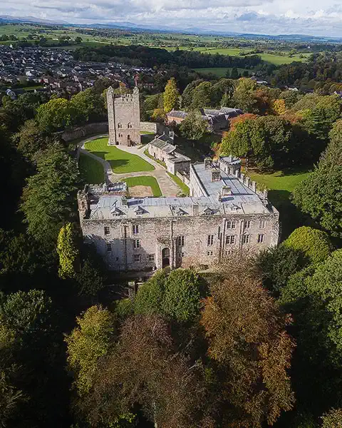 Exklusives Schloss kaufen England Oktober 2025