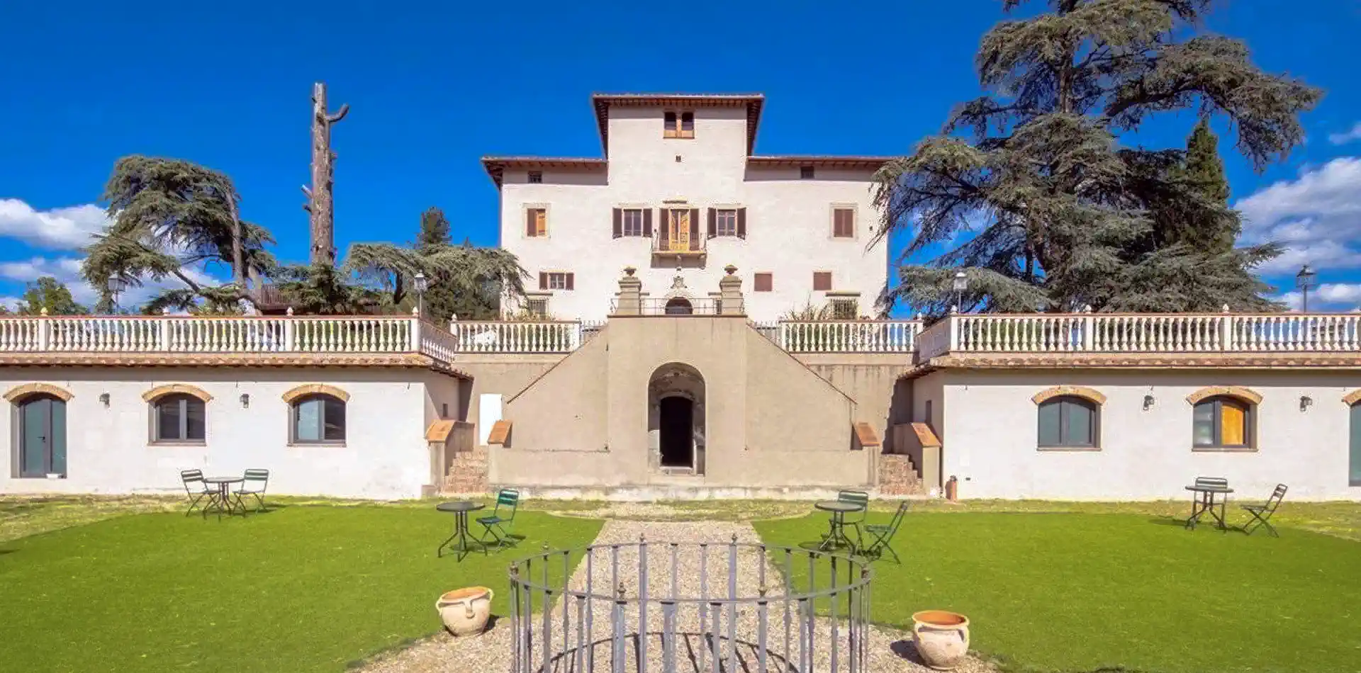 Historisches Landgut zum Kauf bei Florenz