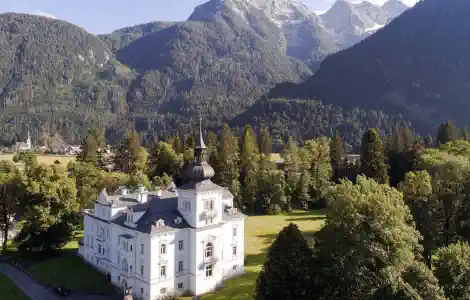 Schlösser Villen Herrenhäuser Österreich