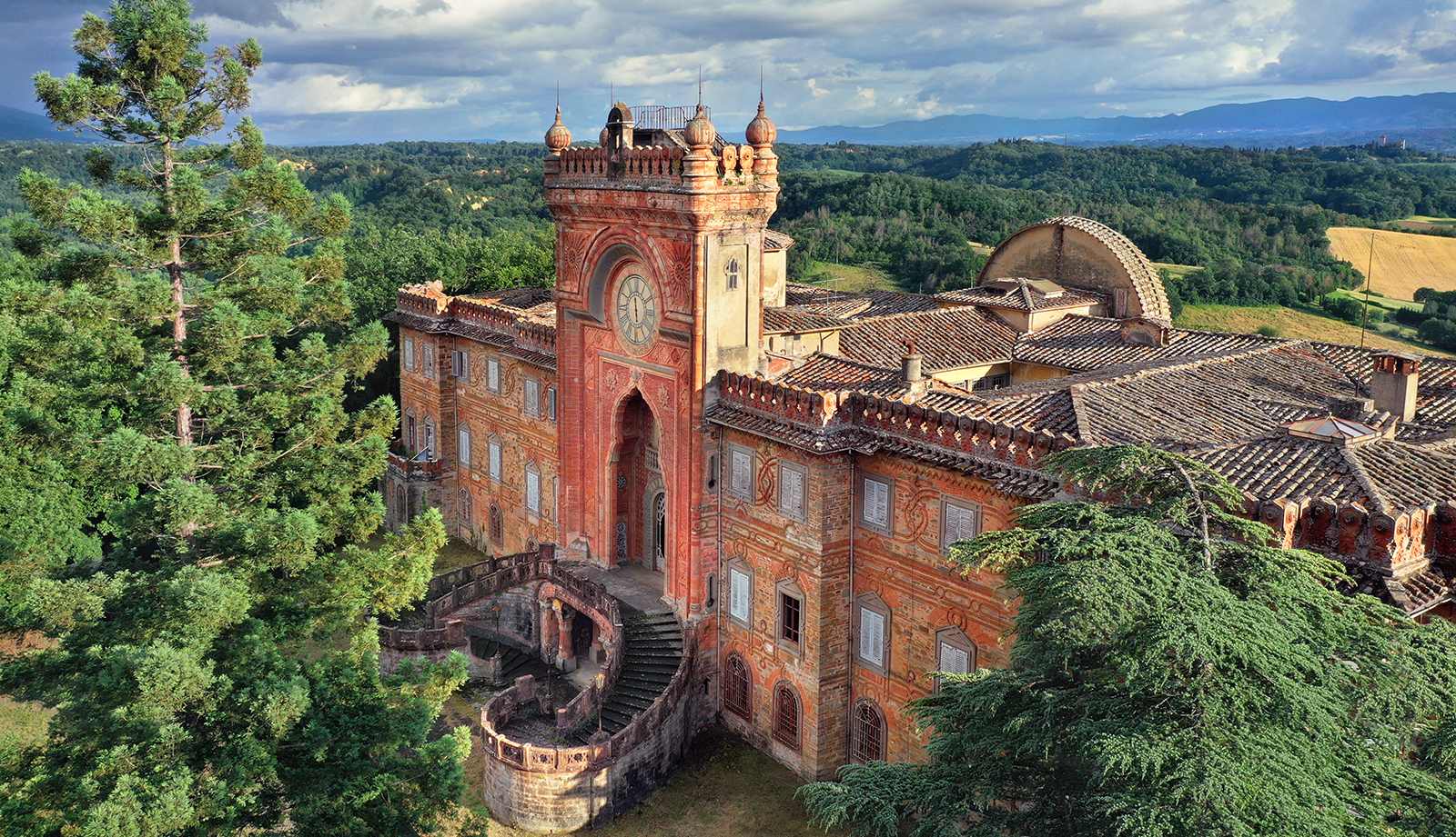 Burgen, Villen und Landhäuser in Italien