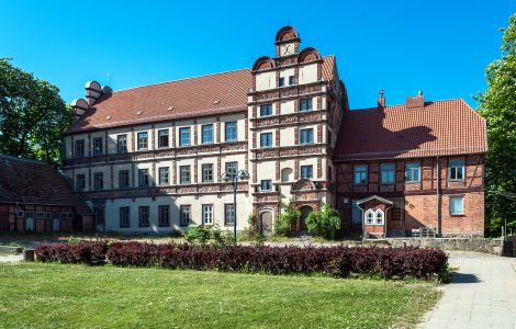 /pp/public_domain/thumb-deutschland-mecklenburg-vorpommern-gadebusch-schloss.jpg