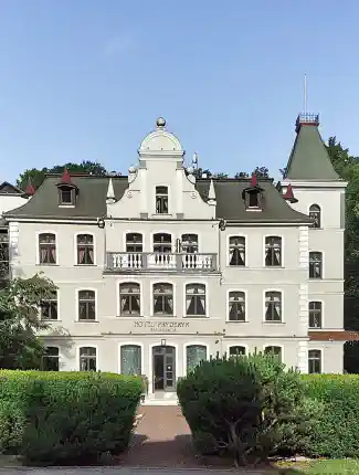 Historisches Hotel im Kurort Duszniki-Zdrój/Bad Reinerz, Duszniki-Zdrój, Niederschlesien