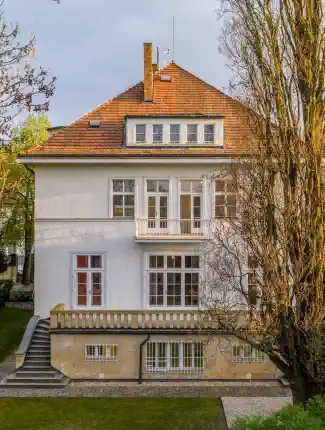Modernistisk villa till salu i Prag 6 – Bubeneč
