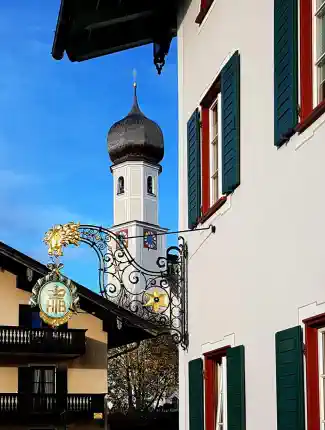Family Office Verkauf - Rarität - Hotel und Umwandlungsobjekt am Tegernsee, Tegernsee, Bayern