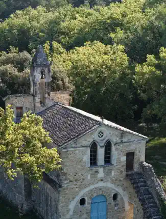 Historisches Anwesen in Südfrankreich mit Kapelle und natürlichen Quellen - 39 Hektar, Provence-Alpes-Côte d'Azur