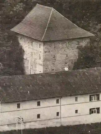 Historisk kro med tårn og eventlokation i Allgäu-regionen, 87634 Obergünzburg, Bayern
